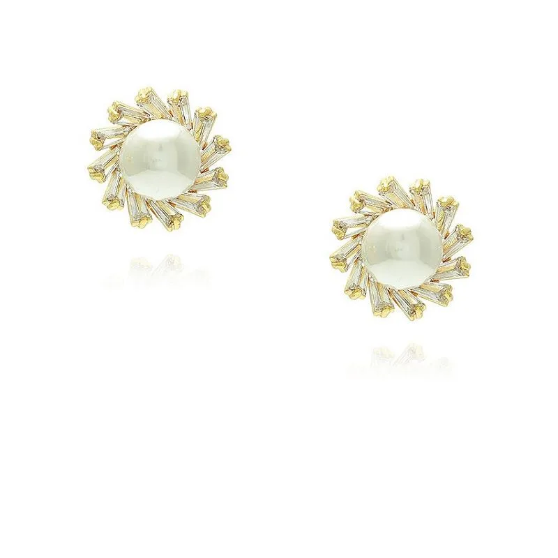Tieġ tal-Earring Classic Stud Pearl
