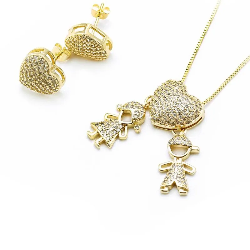 Sett ta 'ġojjellerija tal-qalb miksija bid-deheb