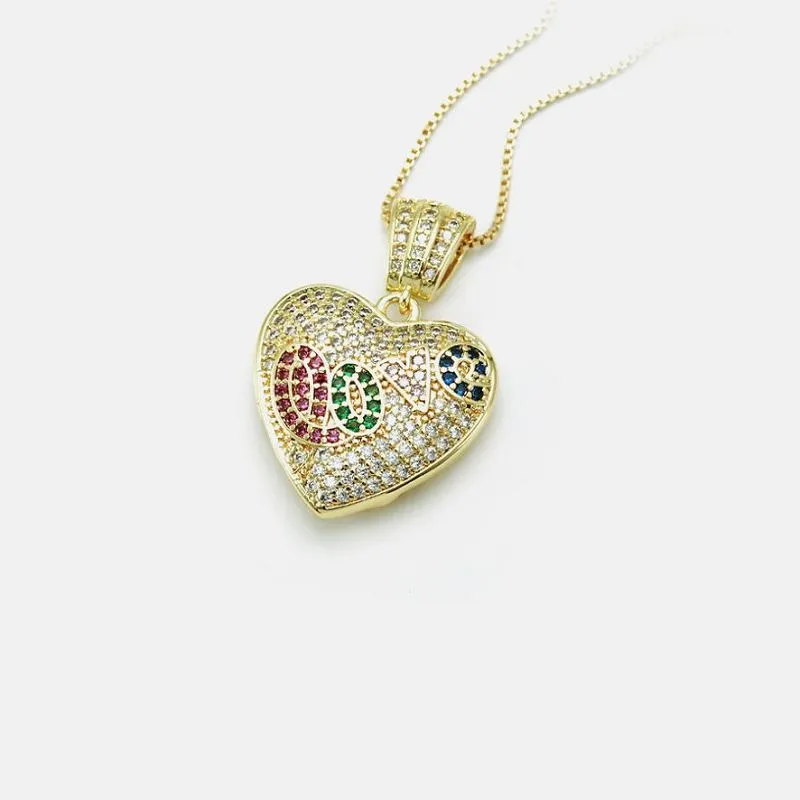 Onorevoli Kkulurita Cz Heart Pendant